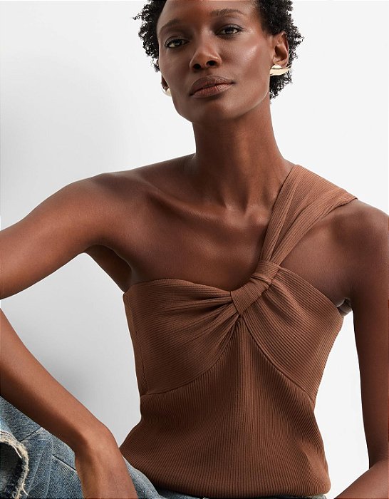 REGATA TRICOT UM OMBRO SÓ