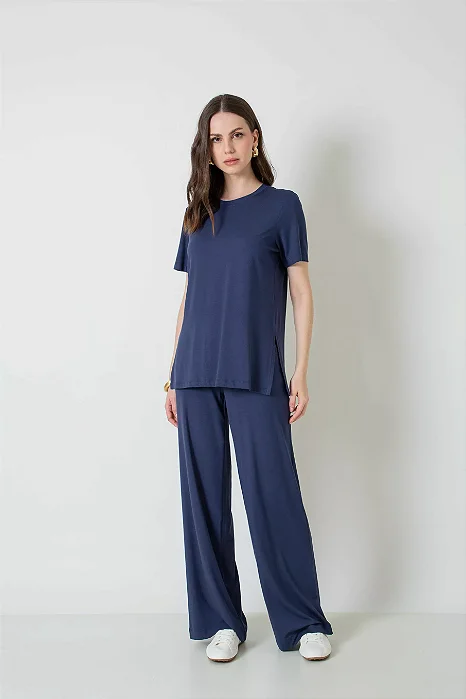 CONJ BLUSA ABERTURA NAS LATERAIS E CALÇA