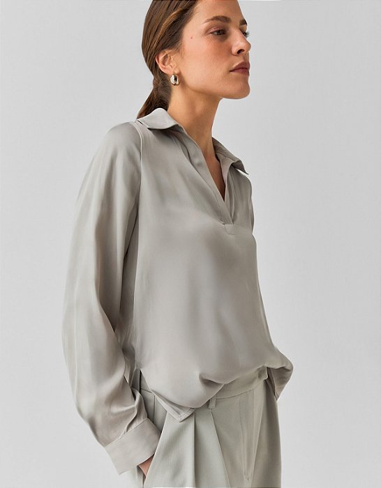 BLUSA MEIA VISTA ACETINADA