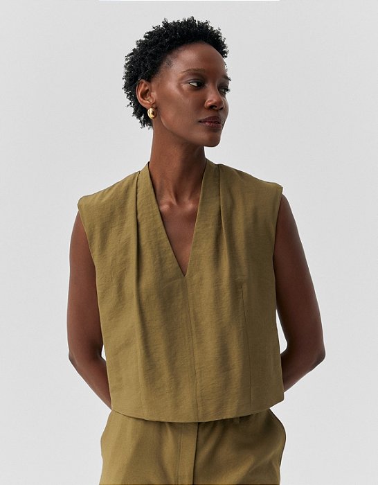 BLUSA RETA PREGAS