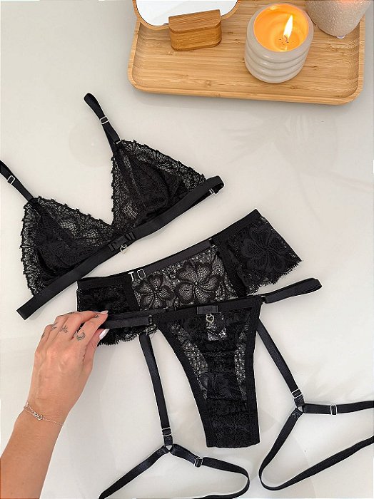 Conjunto de Renda Fabulosa Preto