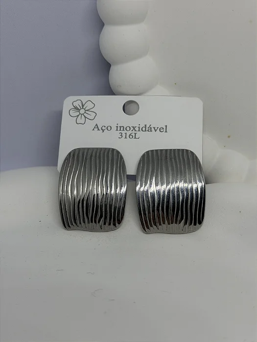 Brinco de Aço Inox Prateado Texturizado
