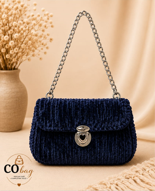 Modelo Veludo Azul