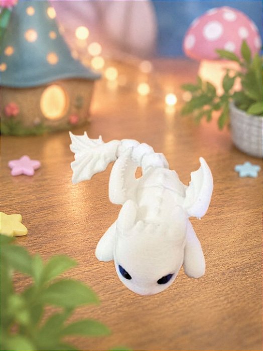 Dragão Branco Articulado em Impressão 3D