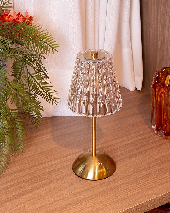 Luminária de Mesa Leumina Dourada com LED 3 Tons USB Lyor