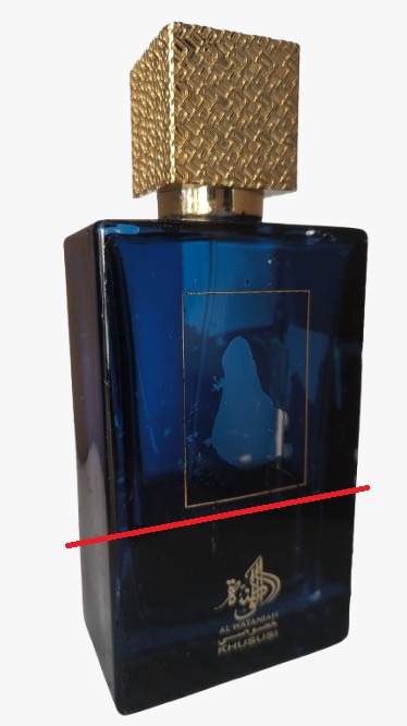 Al Wataniah Thahaani Eau de Parfum Compartilhável (Sem caixa, frasco descascado e vazado)