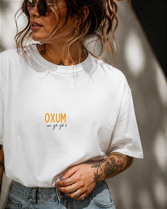 Camiseta Oxum ora yêYê ô