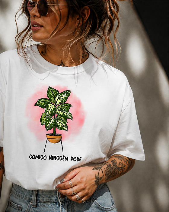 Camiseta Comigo Ninguém Pode