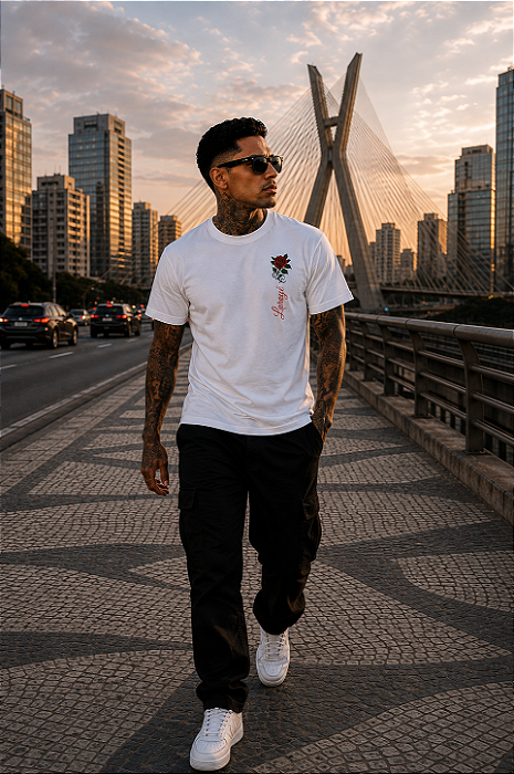Camiseta Rosa Laroyê