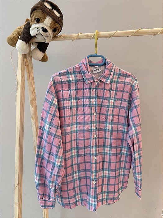 TAM 10. Tango. Camisa manga longa quadriculada rosa e azul