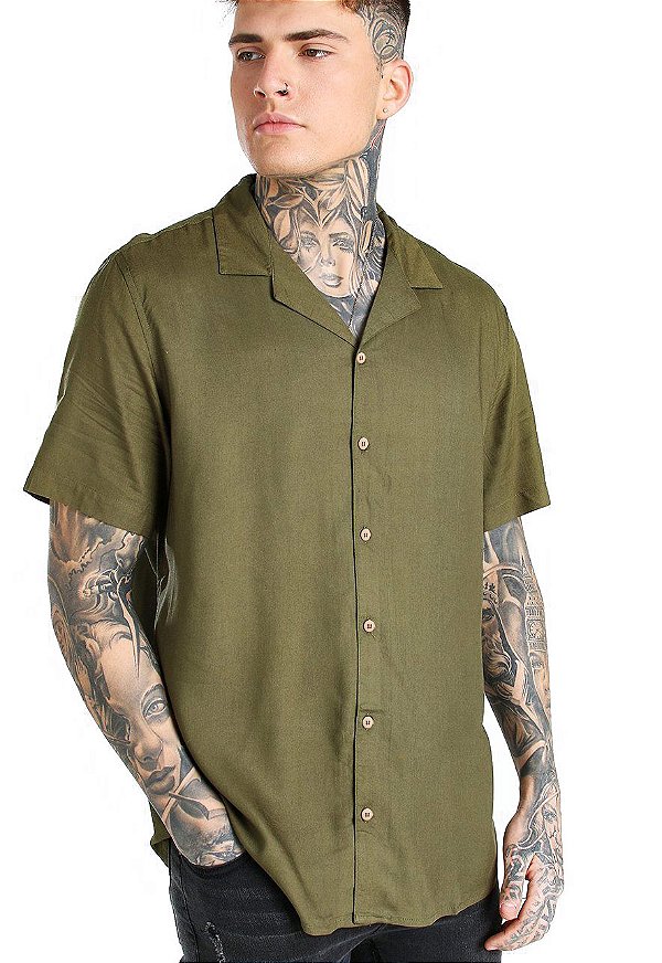 Camisa Masculina Lisa Manga Curta Viscose Premium - Verde Militar