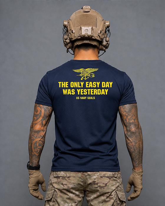 Camiseta Navy SEALs EUA Ronin Apparel Azul-Marinho com Estampa nas Costas