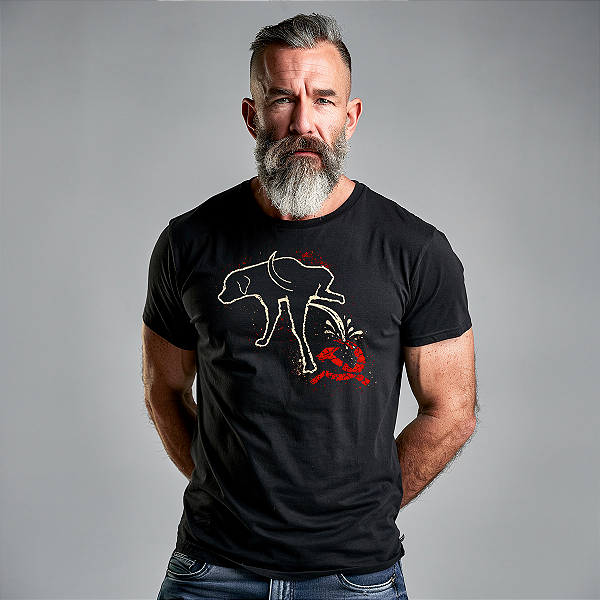 Camiseta Anticomunista – Cachorro Marcando Território