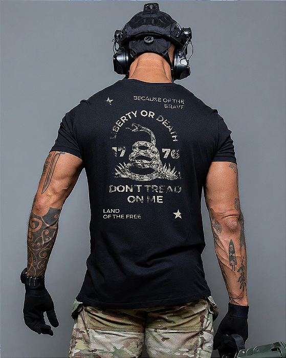 Camiseta Militar Liberty or Death Ronin Apparel com Estampa nas Costas