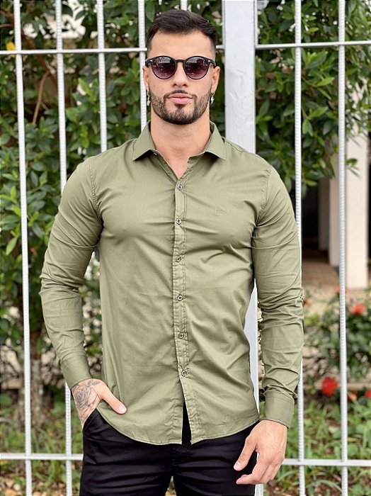 Camisa Masculina Manga Longa Verde Escura Básica