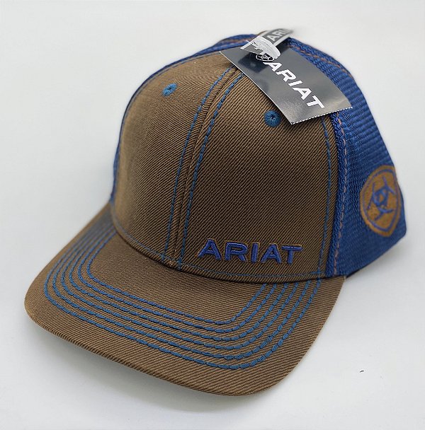 BONE ARIAT MARROM E AZUL