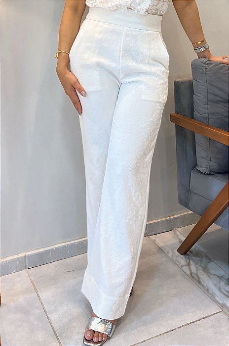 Calça Alfaiataria Jaguar Off-White Pantalona com Tecido Bordado e Bolsos Verdugos