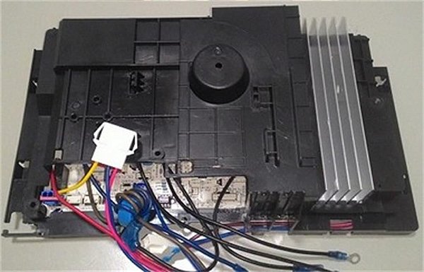 Modulo placa eletronica da condensadora LG inverter 9000/12000 btus  ABQ73580802