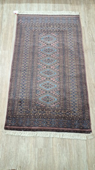 Paquistão 1,70 x 0,98