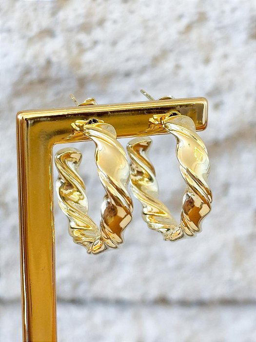 Brinco Argola Torcida Dourada