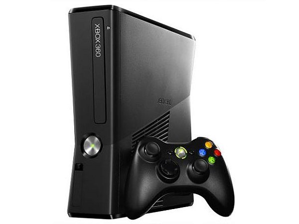XBOX 360 slim COM 10 jogos e duas manetes e kinet - Videogames