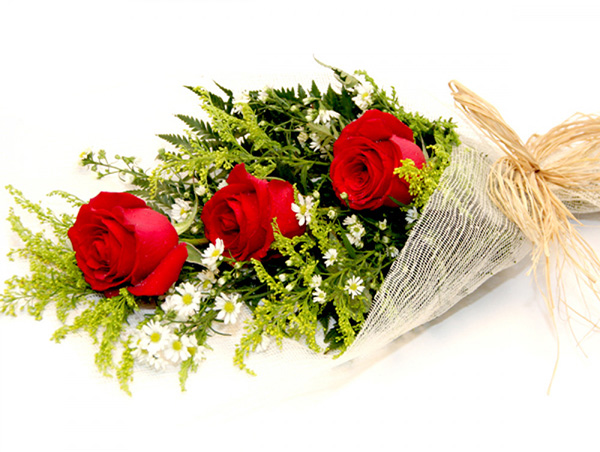 Ramalhete com 3 rosas colombianas