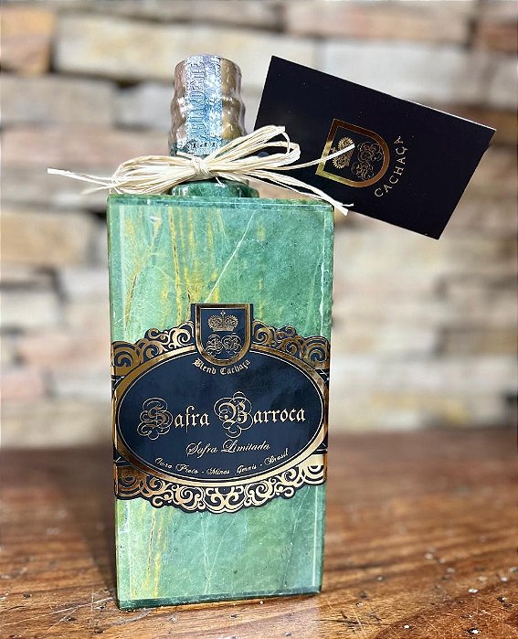 Garrafa Retangular em Pedra Sabão Verde 700ml