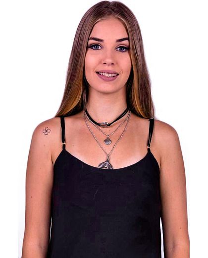 Colar preto de buzios e camurça Sandra