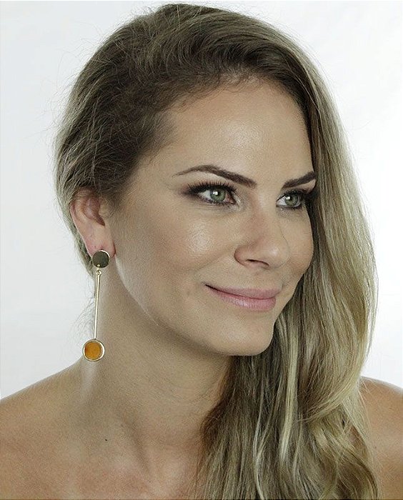 Maxi brinco dourado e marrom Trícia
