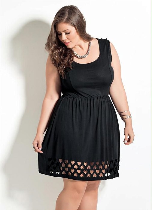 Vestido Com Vazado Corações