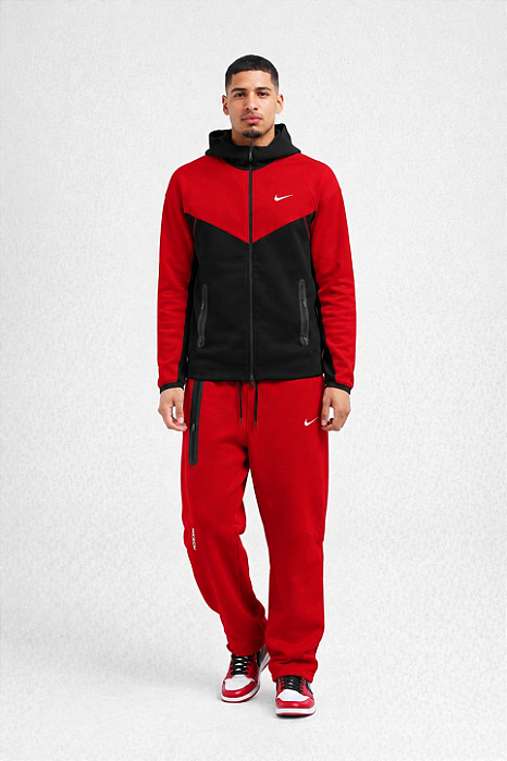 Conjunto Tech Fleece Nike x Nocta