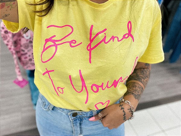 T-shirt BE KIND