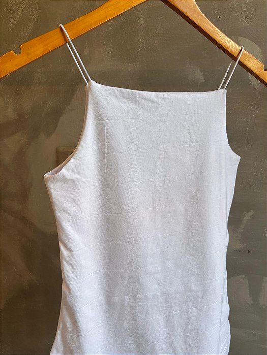 Blusa Confort Basic Branca SEGUNDA QUALIDADE