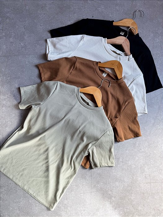 T-SHIRT TOPAZE CANELADA