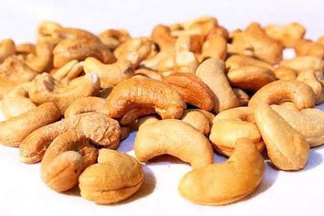 CASTANHA DE CAJU TORRADA W1 INTEIRAS SEM SAL 100G
