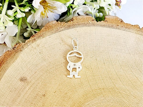 Pingente Menino, Vazado em Prata 925