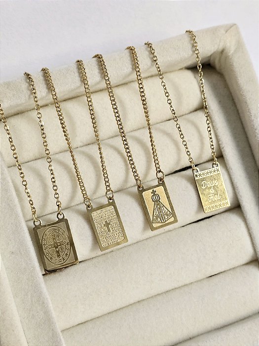 Escapulário em Aço Banhado a Ouro