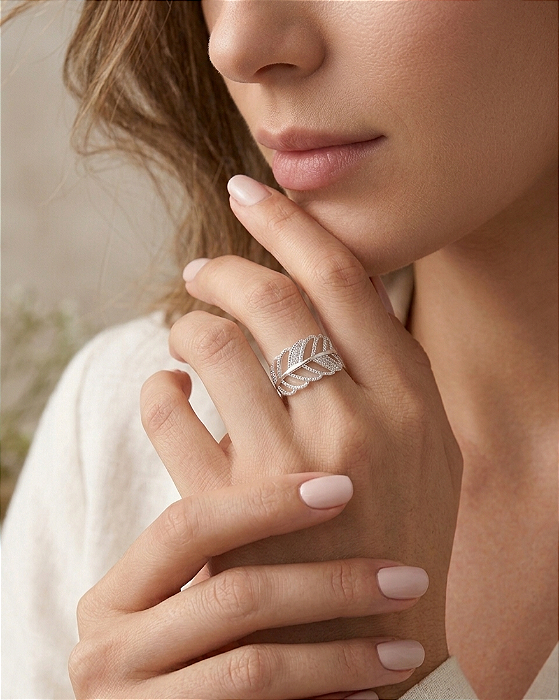 Anel Folha Vazado em Prata 925