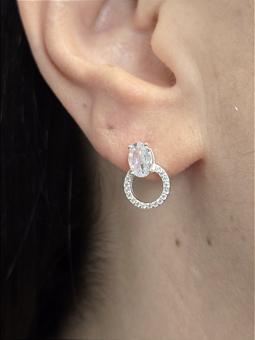 Brinco Oval com Argola Cravejada em Prata 925