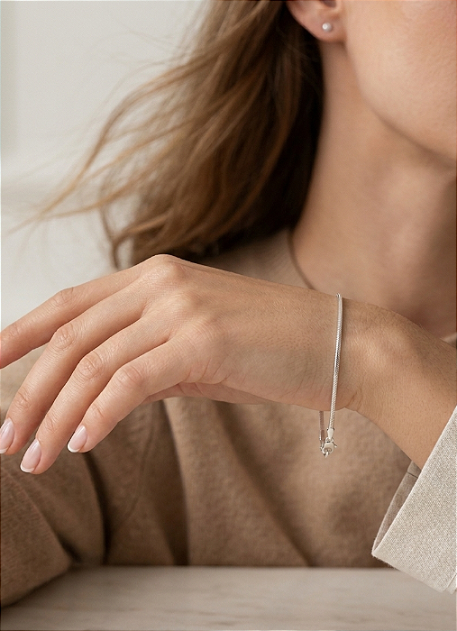 Pulseira Fina Lisa em Prata 925