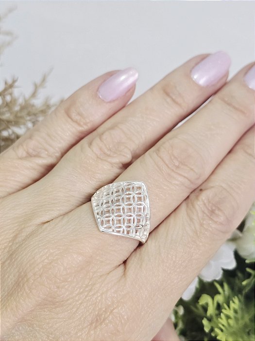 Anel Renda Moderna em Prata 925