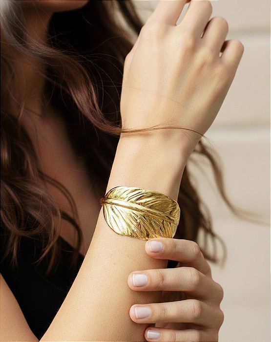 Bracelete Rígido Folha Banhado a Ouro Aço Inox