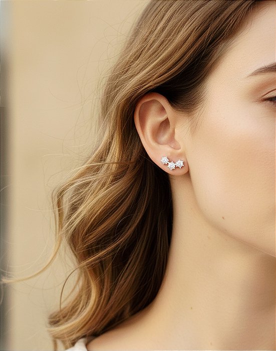 Brinco Ear Cuff Estrelas Cravejadas em Prata 925