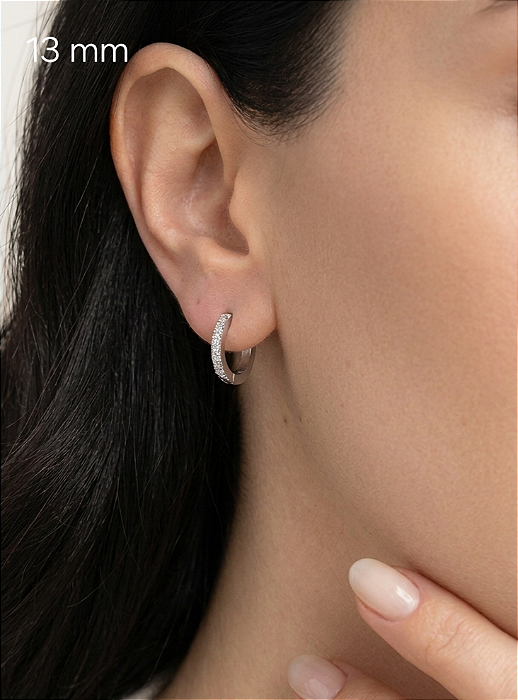 Argola Click Slim em Aço Inoxidável Premium - Cravejada