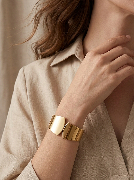Bracelete Largo Rígido Curvado em Aço Inoxidável 316L