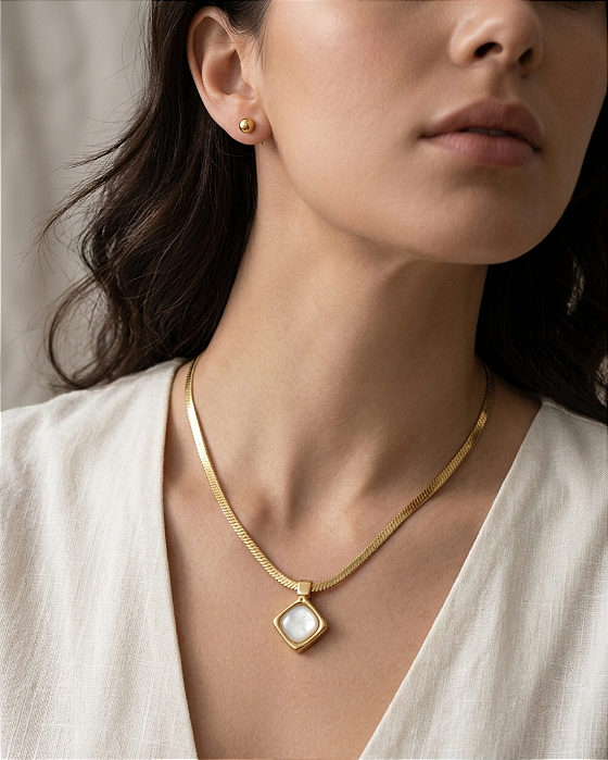 Conjunto Geométrico Pérola em Aço Inoxidável Banhado a Ouro