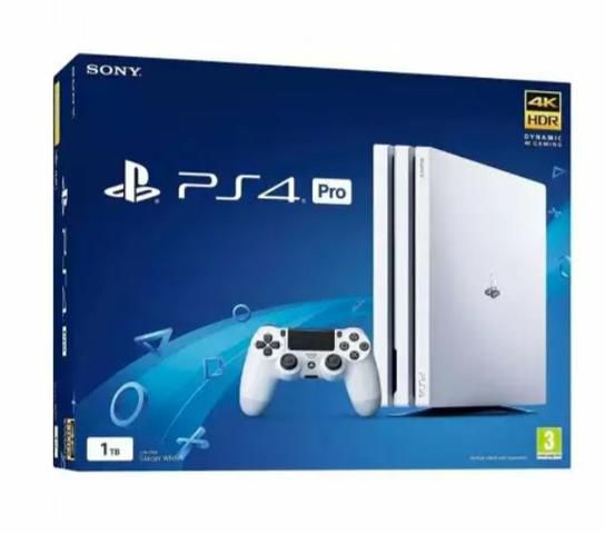 Vendo PS4 PRO 1 Tera com caixa original + 4 jogos - Videogames