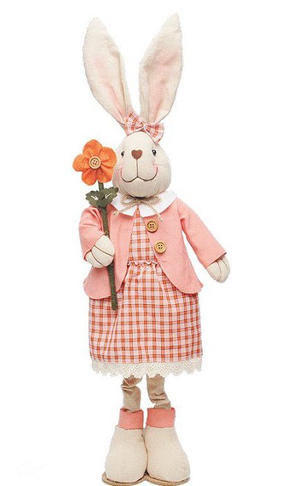 Coelha de Tecido em Pé com Vestido Xadrez Segurando Flor 68cm - Coleção Papaya - Ref 1013291 Cromus