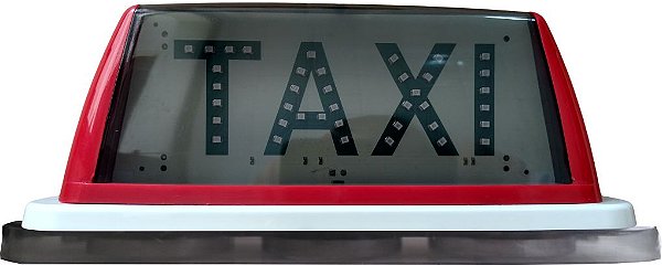 25 - Luminoso Fumê Vermelho Com Imã - Palavra Taxi em LEDs Verdes.