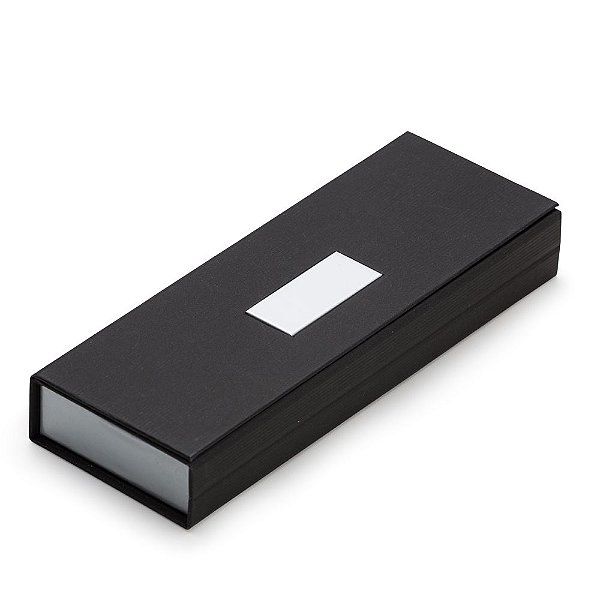 Estojo para duas canetas, material de cartonagem com placa central. Código SK BOX98
